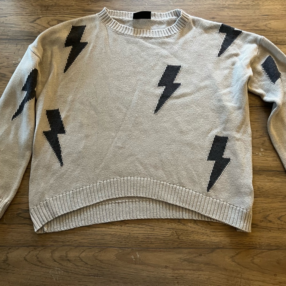 Vici thunderbolt sweater size small